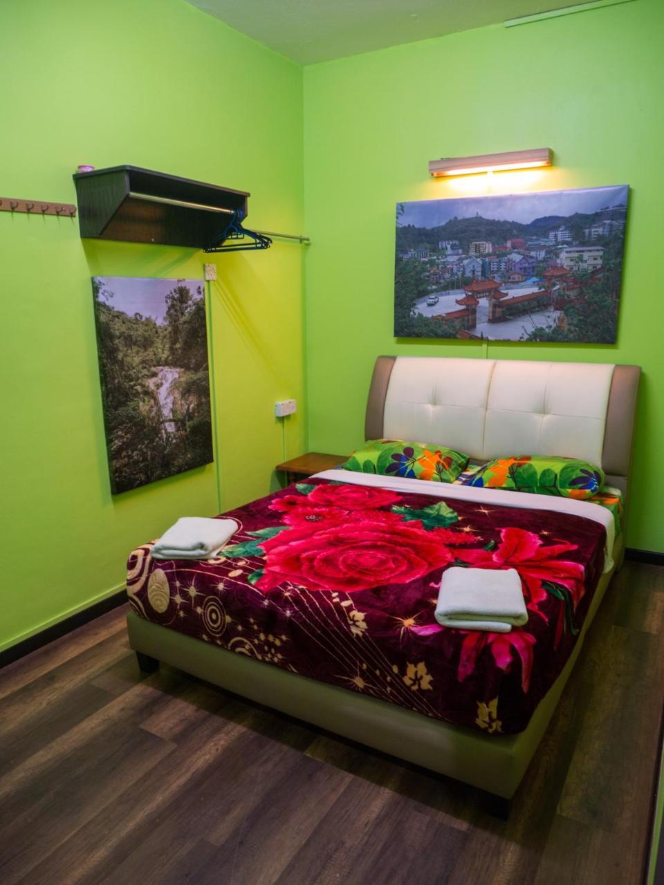 Orchid Haven Hostel Cameron Highlands Exterior photo