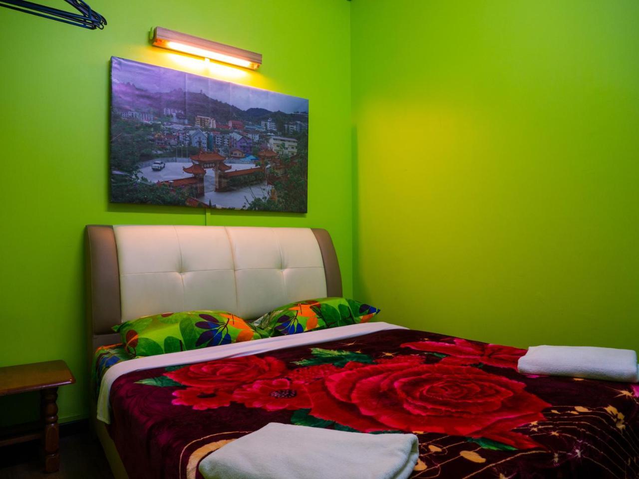 Orchid Haven Hostel Cameron Highlands Exterior photo